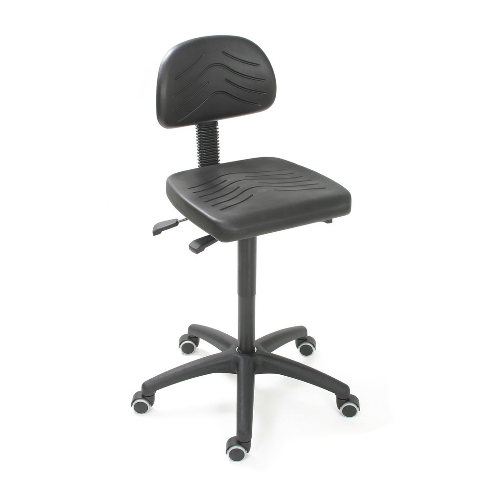 Image of Mehr Komfort auf der Arbeit mit dem ergonomischen Arbeitsdrehstuhl Easy Polyurethan Ob für Arbeiten an unterschiedlich hohen Packtischen oder als komfortable, flexible Sitzgelegenheit am Förderband – der Arbeitsdrehstuhl Easy lässt sich in Ihrem Betrieb v