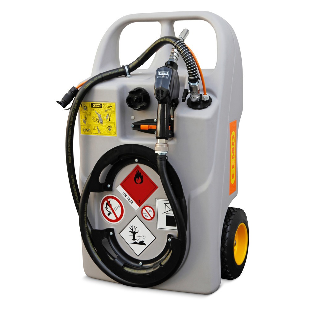 Image of Die mobile Tankanlage für Dieseltreibstoff Mit dem Diesel-Trolley CEMO können Sie sicher und vorschriftsmässig Kraftstoff transportieren. Gemäss der Handwerkerregelung ADR 1.1.3.1 c ist der Transport von Kraftstoff mit diesem Produkt für den unmittelbaren