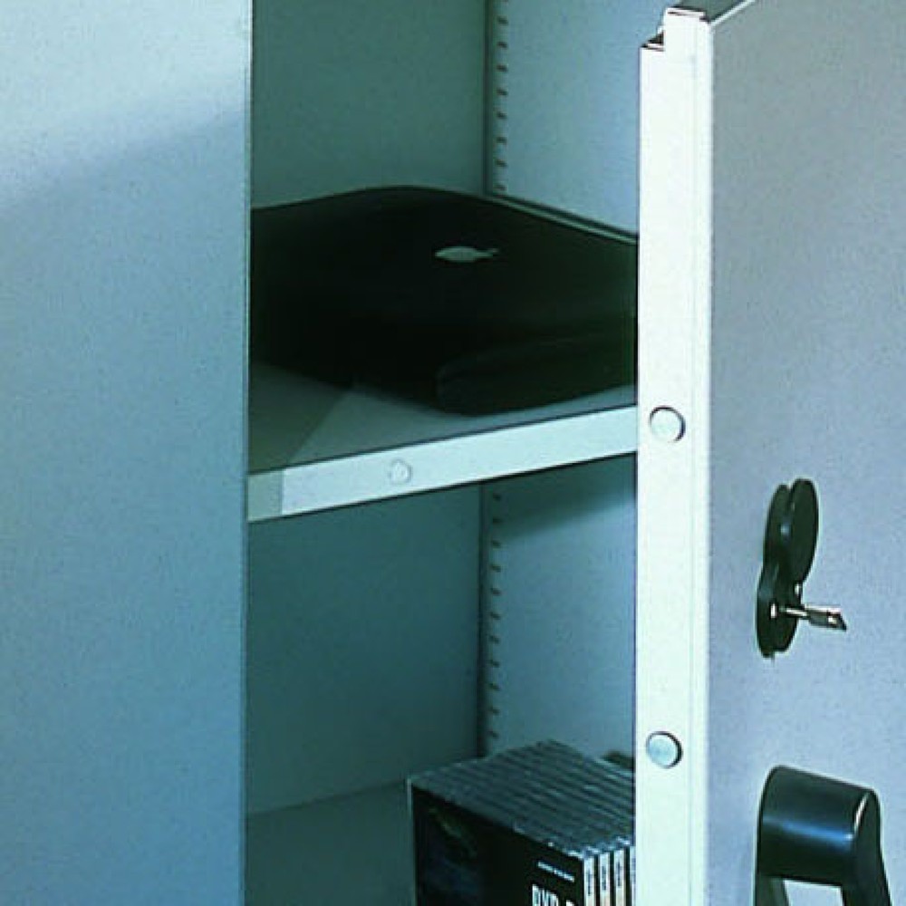 Image of  Mit Lochraster individuell verstellbare FachhöhenFachboden für Sicherheits-Flügeltürschrank C+P, BxT 1.148 x 429 mm Fachboden für Sicherheits-Flügeltürschrank C+P, BxT 1.148 x 429 mm