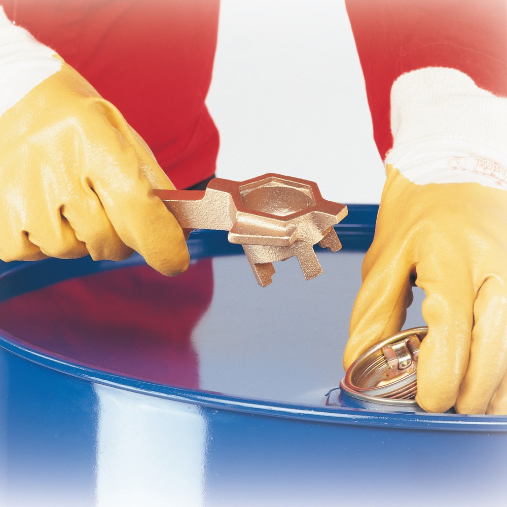 Image of  Kompakte Bauform gewährleistet hohe StabilitätFassschlüssel, Bronze Fassschlüssel, Bronze