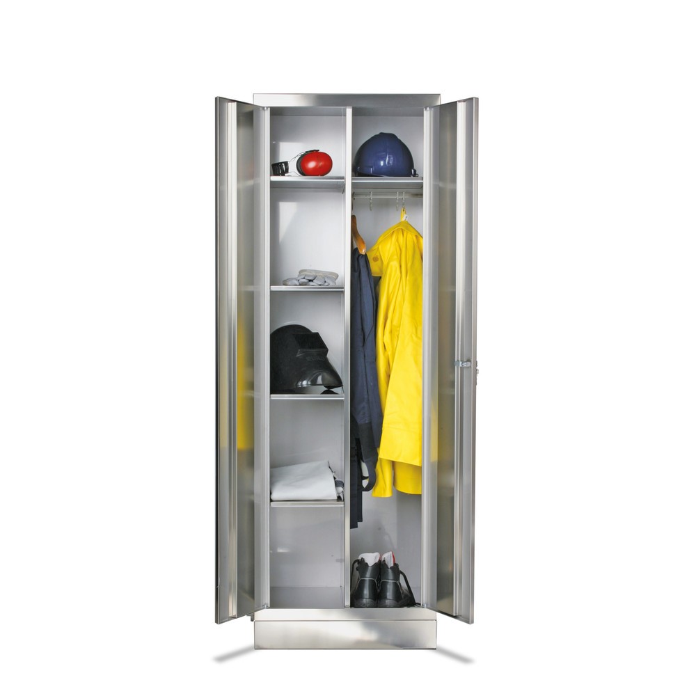 Image of Garderobenschrank: schmale Ausführung und robuste Verarbeitung Kleiderspinde werten Ihren betrieblichen Sozialraum erheblich auf, denn sie ermöglichen es Ihren Mitarbeitern, persönliche Wertgegenstände sicher zu verwahren. Durch die schmale Ausführung die