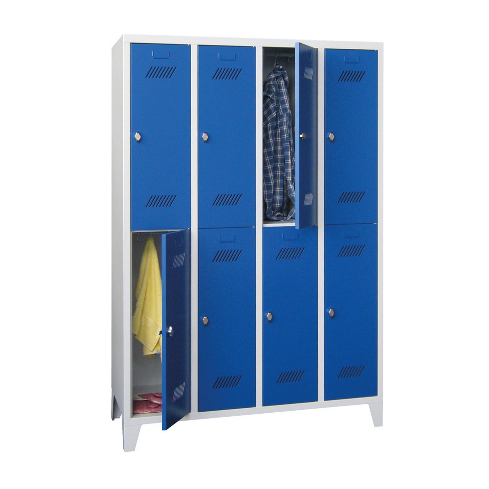 Image of Platzsparende Verwahrmöglichkeit dank Garderobenschrank PAVOY mit doppelstöckigen Abteilen Dieser Stahlschrank bietet Nutzern eine grosszügige Ablagefläche für persönliche Gegenstände. Spinde aus Metall sind pflegeleicht und verschleissfest. Die Modelle w