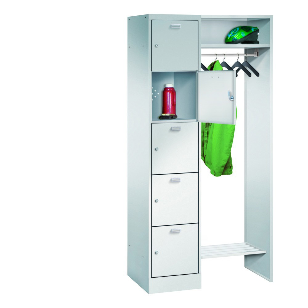 Image of PAVOY Schliessfachgarderobe mit 5 Fächern und Zylinderschloss – gesicherte und offene Flächen für geordnetes Aufbewahren von Arbeits- und Privatkleidung Bei der Arbeit Hab und Gut jederzeit ordentlich und sicher verwahren: Das bietet Ihnen die PAVOY Schli