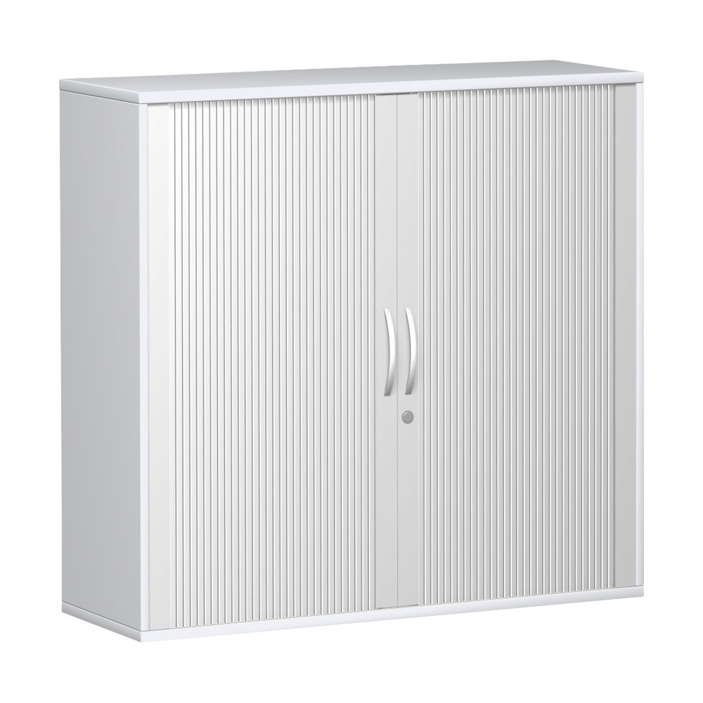 Image of Der Querrollladenschrank PROFI für eine flexible Büromöbelausstattung Ein Querrollladenschrank eignet sich ideal für die Verwendung in beengten Büros, denn durch den Schiebemechanismus der Rollos lässt er sich platzsparend öffnen. Der Büro-Rollladenschran