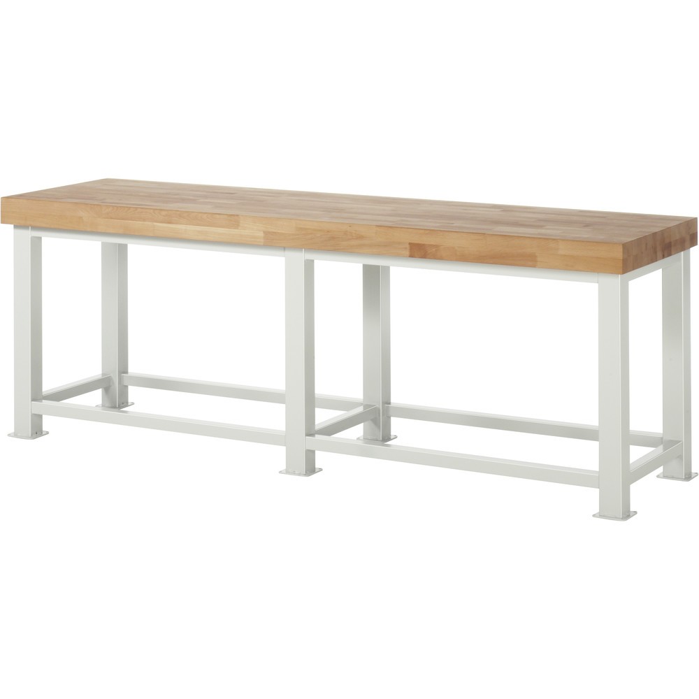 Image of Buche-Massiv-Arbeitsplatte, Stärke 100 mm. Buchen-Riegel mit Keilzinken-Verleimung. Vorderkante mit Radius, andere Kanten gefast. Oberflächenschutz durch umweltfreundliches Lackleinöl. Der Klassiker unter den Arbeitsplatten: belastbar, druckfest, langlebi