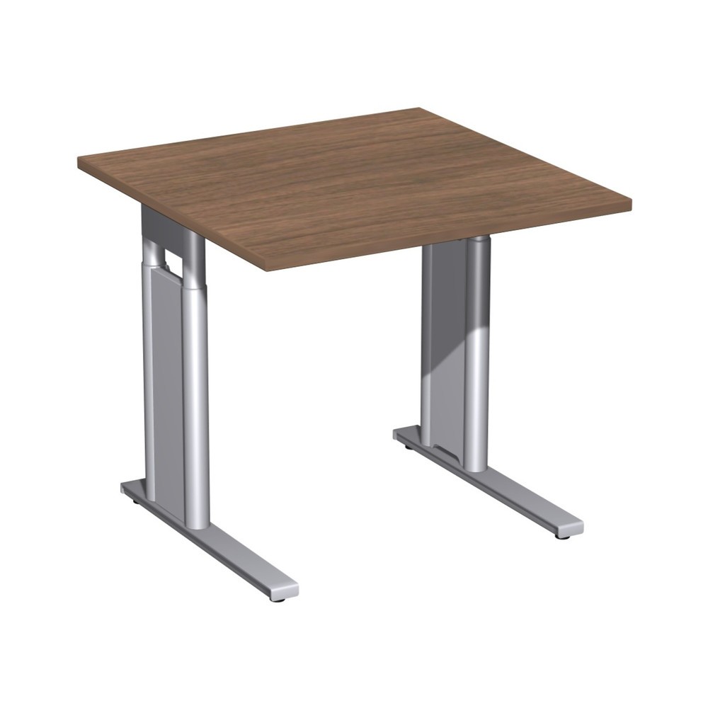 Image of Individuelle Arbeitsplatzgestaltung mit dem Schreibtisch Profi mit C-Fuss Sie erhalten den Schreibtisch mit C-Fuss-Gestell mit einer Tiefe von 800 mm in den Breiten 800, 1200, 1600, 1800 oder 2000 mm. Zudem können Sie zwischen einer fixen Höhe von 720 mm 