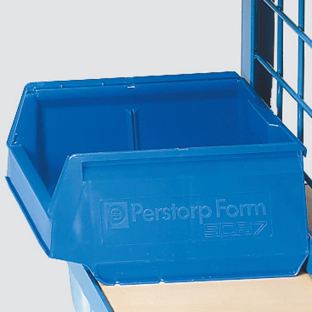 Image of Eine Sichtlagerkiste für Industrie und Handwerk – belastbar und widerstandsfähig Die Sichtlagerkästen fetra® für Werkstückwagen aus Polypropylen halten Höchstbelastungen stand und Sie setzen sie in Bereichen wie der Kleinteilelagerung oder der Fertigung e