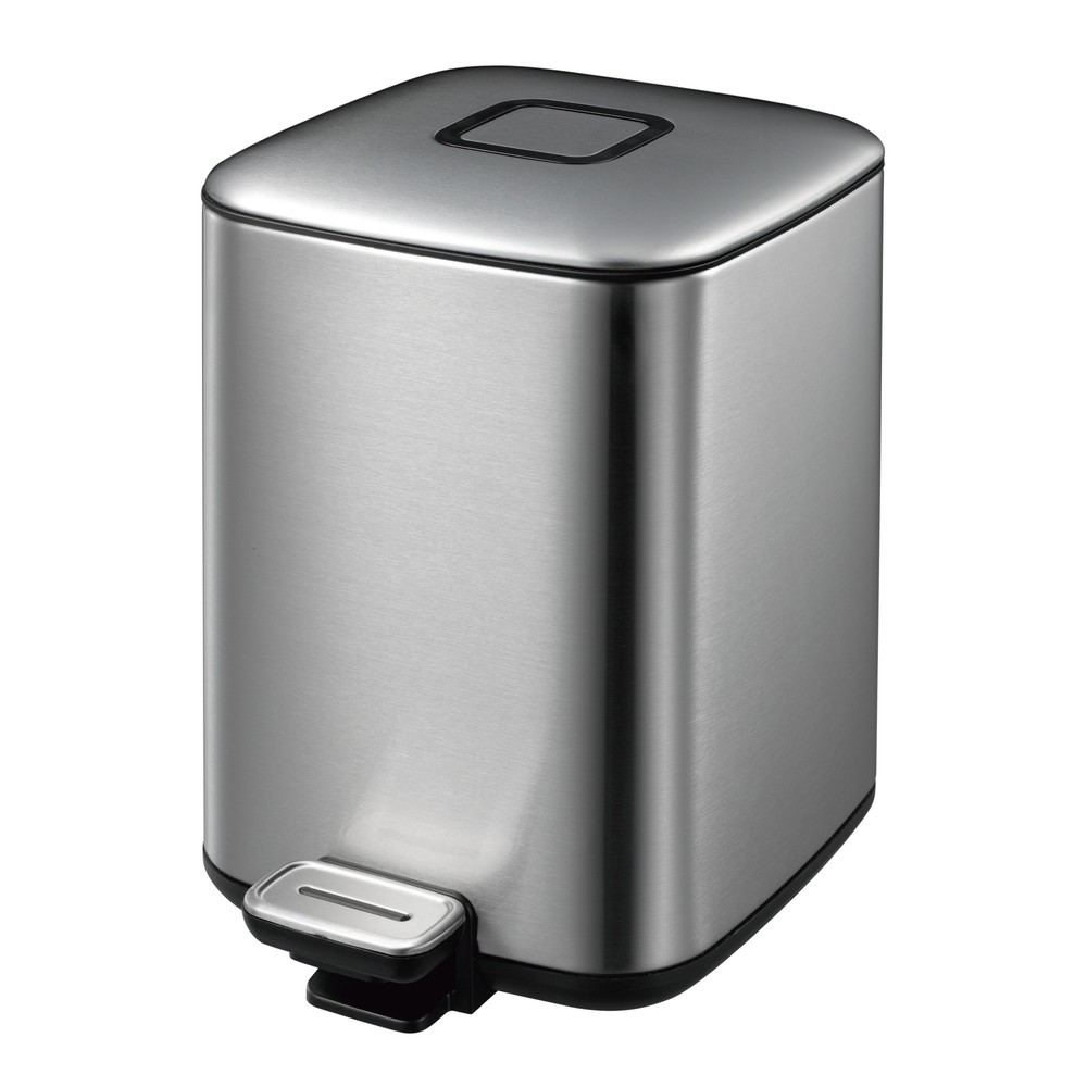 Image of Extravaganter Tret-Abfallbehälter Regent mit Soft Close-System Ob Verpackungsmüll, Papier oder Schmutz: Im Tret-Abfalleimer Regent verschwindet alles in einem formschönen Metallbehälter mit leisem Schliessmechanismus. Dank der verbauten Soft Close-Mechani