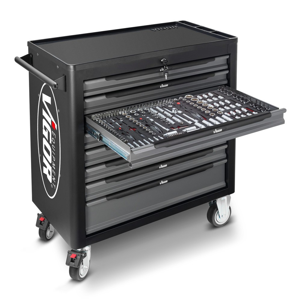 Image of Das robuste Allroundtalent zum Verstauen von Werkzeug und Material Mit dem Werkzeugwagen VIGOR® 1000 XL erhalten Sie einen besonders stabilen und kompakten Werkzeugwagen aus pulverbeschichtetem Stahlblech zur Aufbewahrung Ihres Werkzeugs. Die 2 Lenk- und 