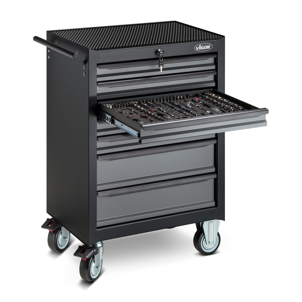 Image of Das Allroundtalent zum Verstauen von Werkzeug und Material Mit dem Werkzeugwagen VIGOR® 500N erhalten Sie einen widerstandsfähigen Werkzeugwagen aus pulverbeschichtetem Stahlblech zur Aufbewahrung Ihres Werkzeugs. Die 2 Lenk- und 2 Bockrollen aus thermopl