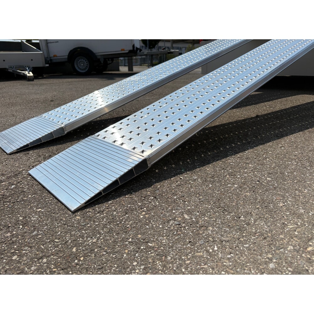 N° de l'image du produit 7 : Rail de chargement en aluminium, antidérapants, capacité de charge 435 kg/pce, l x L 200 x 1 500 mm