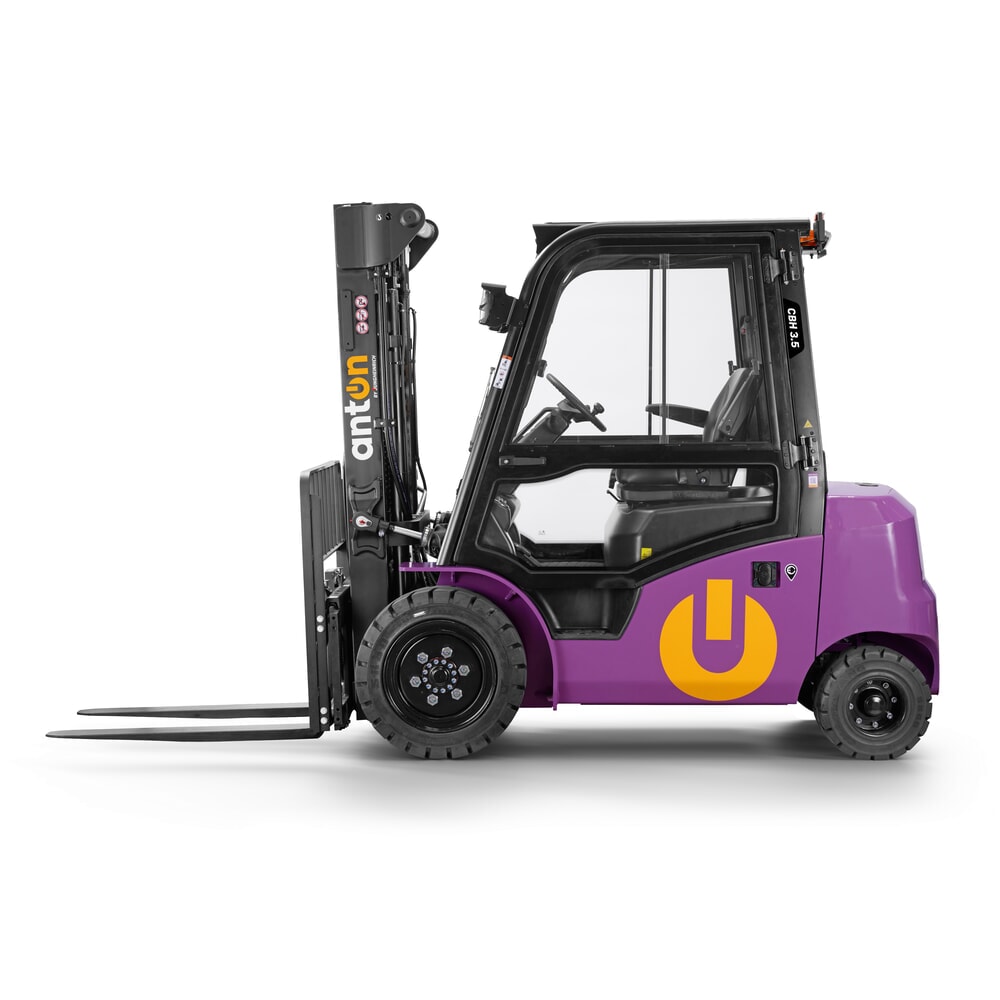 Produktabbildung Nr. 4: AntOn by Jungheinrich Elektro-Stapler CBH 3.5 mit Dreifach-Teleskop-Hubgerüst, Hubhöhe 4800 mm, Tragfähigkeit 3500 kg, Wetterschutzkabine Comfort, inklusive externem Ladegerät 80 V, 60 A, CEE, 5-pin