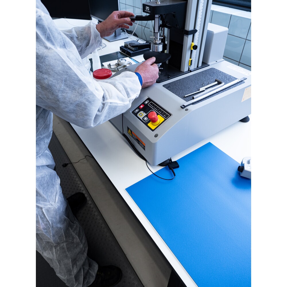 Produktabbildung Nr. 5: REBOURNE® Industriematte W3, ESD-Tischauflage, blau, BxL 600 mm x 1800 mm