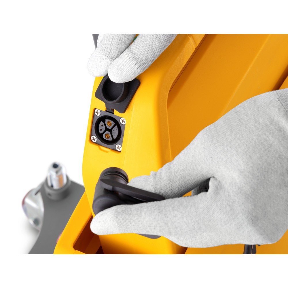 Produktabbildung Nr. 7: Jungheinrich Elektro-Schlepper EZS 010 -  inkl. Kupplung für LKE-Anhänger, spurtreu
