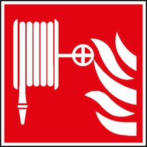 Brandschutzschild – Löschschlauch mit Flammen