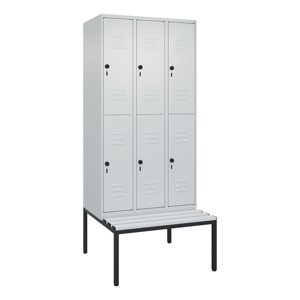 N° de l'image du produit 9 : C+P Doppelstock-Spind Classic PLUS, 3 Abteile, HxBxT 2.120 x 900 x 815 mm, für Vorhängeschloss, untergebaute Bank aus Kunststoff, lichtgrau, lichtgrau