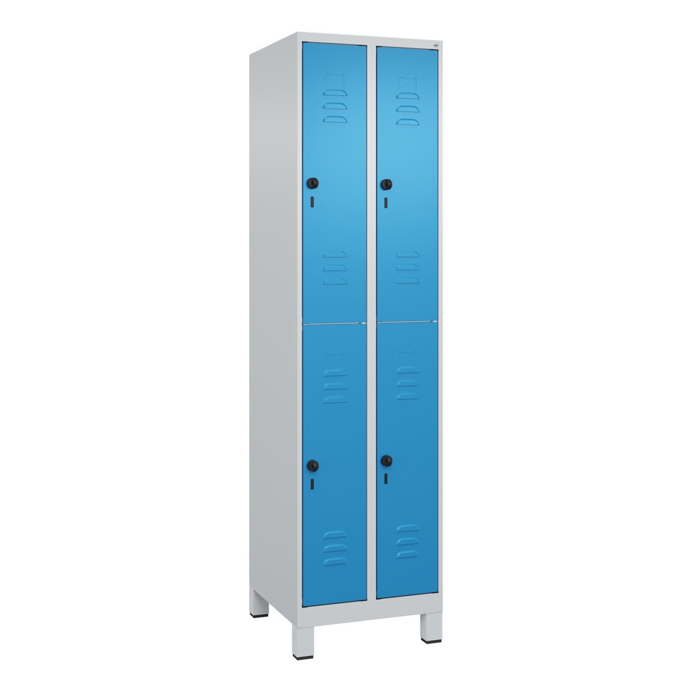 Produktabbildung: C+P Doppelstock-Spind Classic PLUS, Füsse, 2 Abteile, HxBxT 1.950 x 500 x 500 mm, lichtgrau, lichtblau, 4 Fächer, für Vorhängeschloss