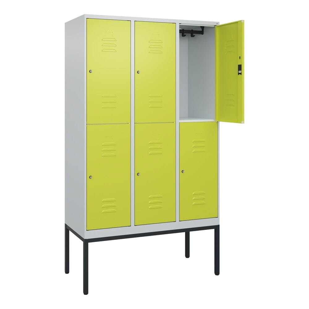 C+P Doppelstock-Spind Classic PLUS, Gestell, 3 Abteile, HxBxT 2.120 x 1.200 x 500 mm, lichtgrau, clowngrün, Zylinderschloss, 6 Fächer Illustration du produit: C+P Doppelstock-Spind Classic PLUS, Gestell, 3 Abteile, HxBxT 2.120 x 1.200 x 500 mm, lichtgrau, clowngrün, Zylinderschloss, 6 Fächer