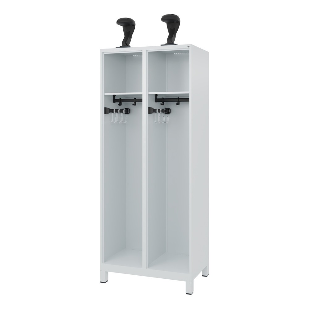 Produktabbildung: C+P Feuerwehrspind EXPERT, Füsse, 2 Abteile, HxBxT 1.850 x 800 x 500 mm, lichtgrau, mit Helmhalter