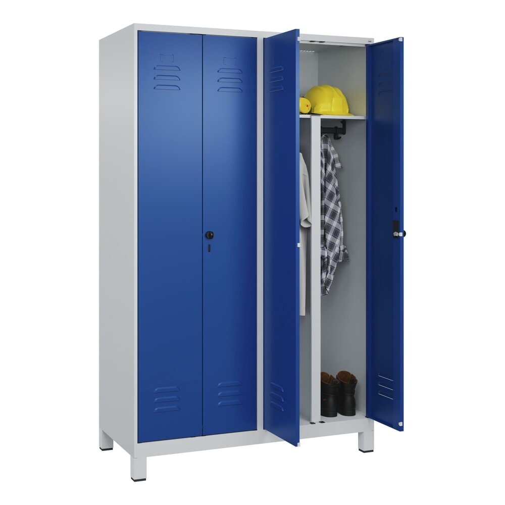 N° de l'image du produit 10 : C+P PSA Doppel-Spind Classic PLUS, Füße, 4 Abteile, HxBxT 1.950 x 1.200 x 500 mm, lichtgrau, enzianblau, für Vorhängeschloss