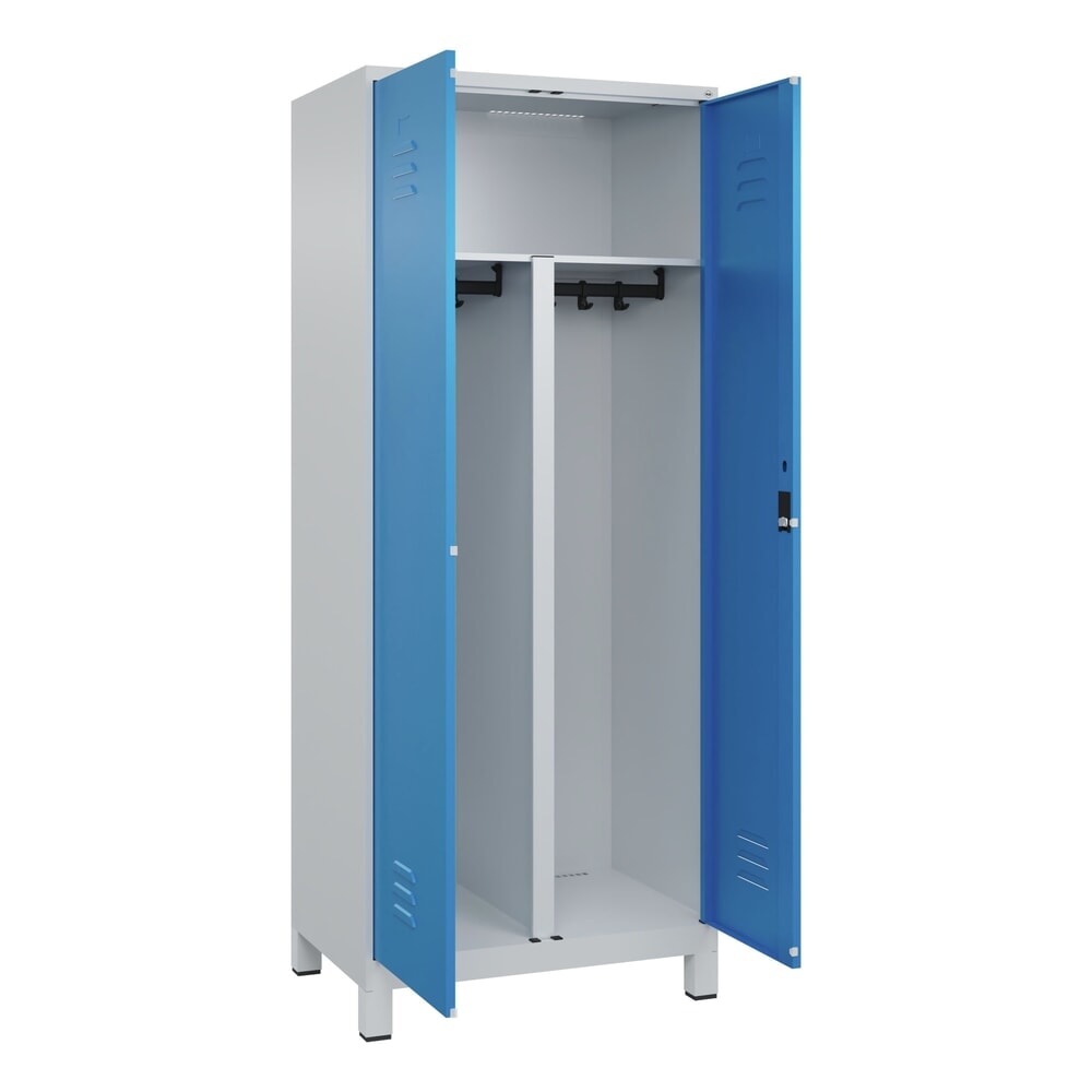 C+P PSA Doppel-Spind Classic PLUS, Füsse, 2 Abteile, HxBxT 1.950 x 800 x 500 mm, lichtgrau, lichtblau, Zylinderschloss Produktabbildung Nr. 1: C+P PSA Doppel-Spind Classic PLUS, Füsse, 2 Abteile, HxBxT 1.950 x 800 x 500 mm, lichtgrau, lichtblau, Zylinderschloss
