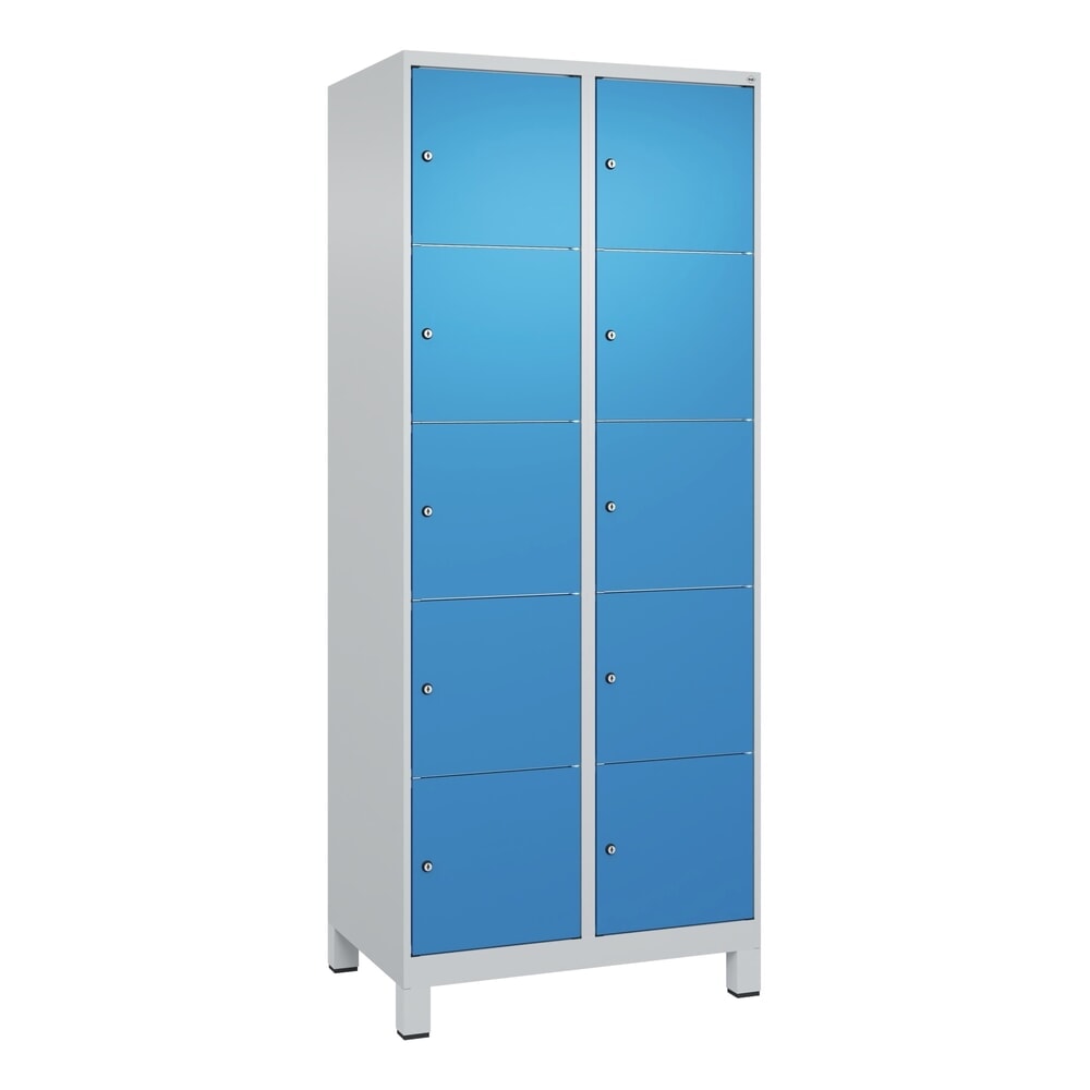 N° de l'image du produit 9 : C+P Schließfachschrank Classic PLUS, Füße, 2 Abteile, HxBxT 1.950 x 800 x 500 mm, lichtgrau, lichtblau, 10 Fächer, Zylinderschloss