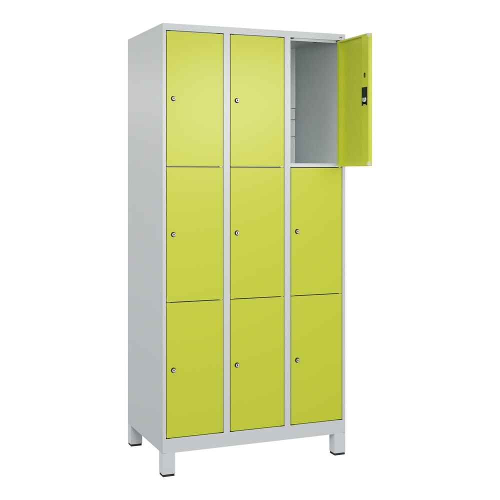 Produktabbildung Nr. 1: C+P Schliessfachschrank Classic PLUS, Füsse, 3 Abteile, HxBxT 1.950 x 900 x 500 mm, lichtgrau, clowngrün, 9 Fächer, Zylinderschloss