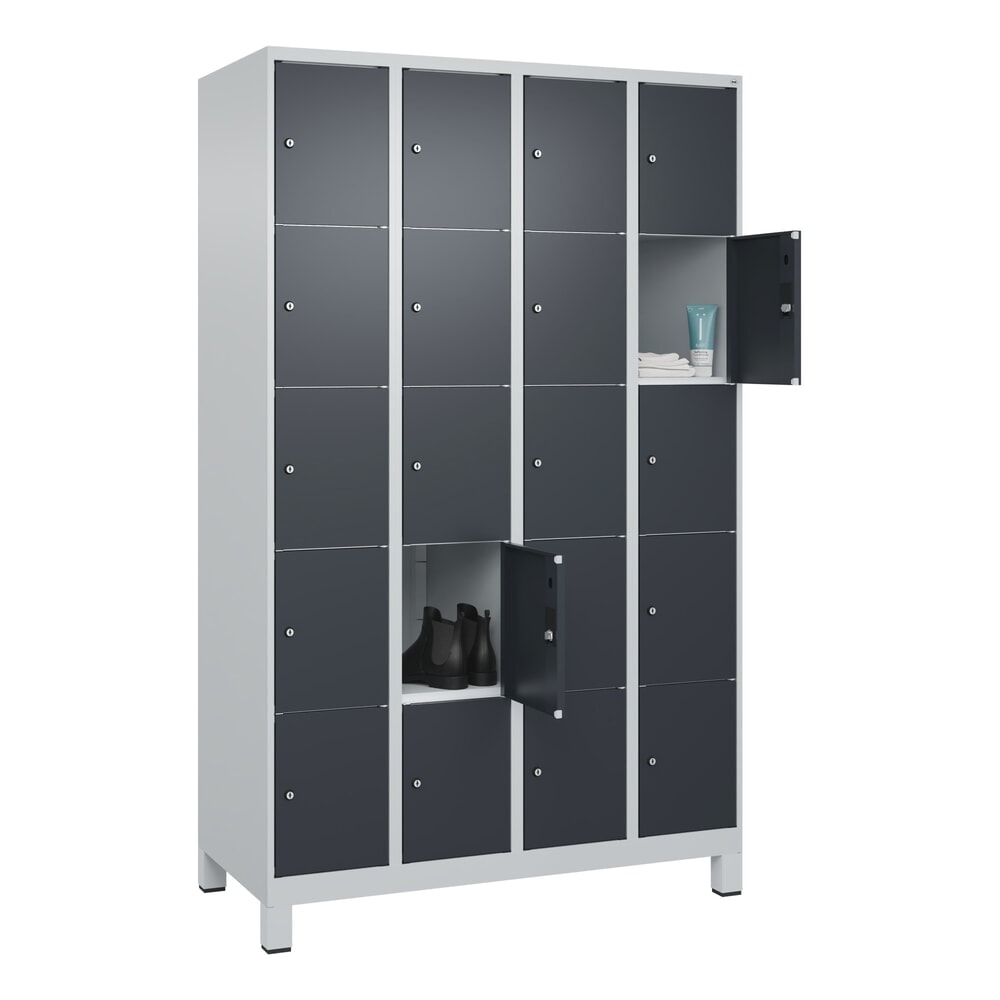 N° de l'image du produit 10 : C+P Schließfachschrank Classic PLUS, Füße, 4 Abteile, HxBxT 1.950 x 1.200 x 500 mm, lichtgrau, anthrazitgrau, 20 Fächer, Zylinderschloss
