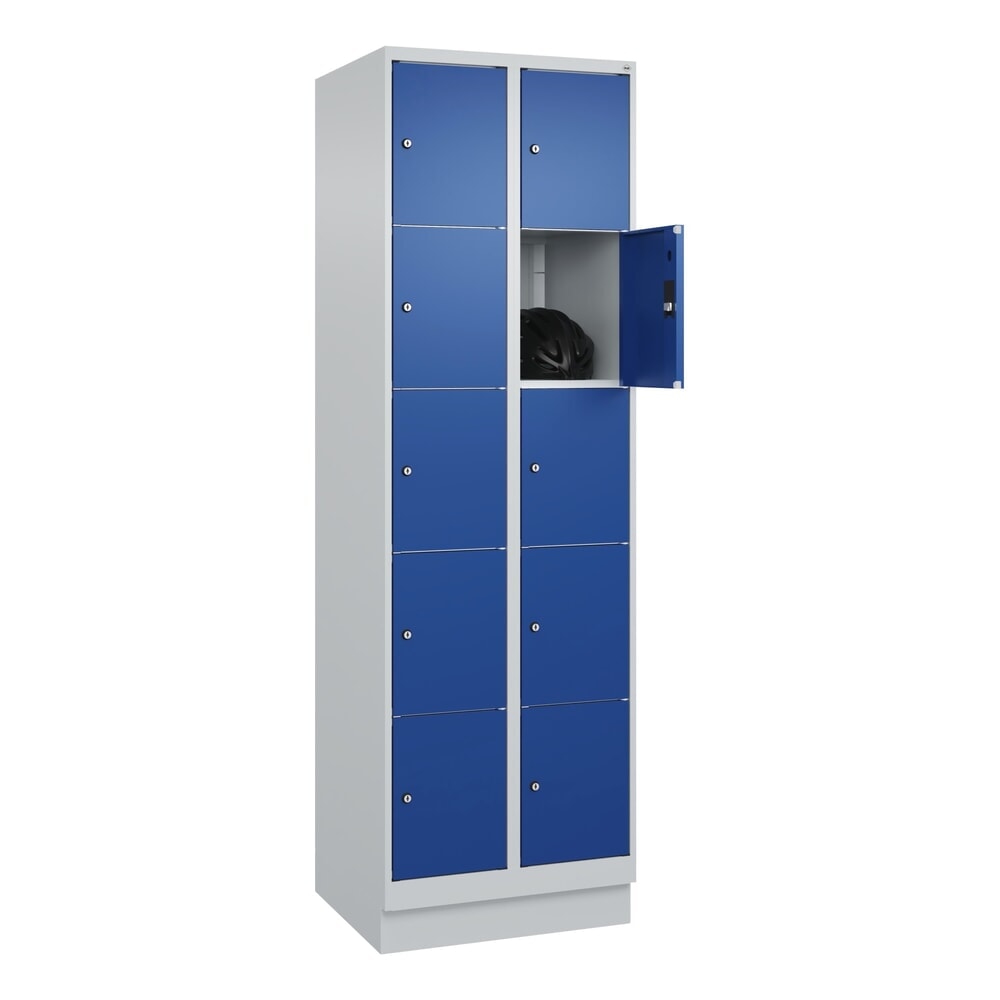 N° de l'image du produit 10 : C+P Schließfachschrank Classic PLUS, Sockel, 2 Abteile, HxBxT 1.950 x 600 x 500 mm, lichtgrau, enzianblau, 10 Fächer, Zylinderschloss