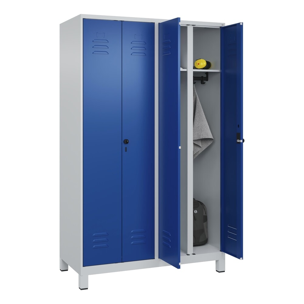 C+P Schwarz-Weiß-Spind Classic PLUS, Füße, 4 Abteile, HxBxT 1.950 x 1.200 x 500 mm, lichtgrau, enzianblau, für Vorhängeschloss N° de l'image du produit 10 : C+P Schwarz-Weiß-Spind Classic PLUS, Füße, 4 Abteile, HxBxT 1.950 x 1.200 x 500 mm, lichtgrau, enzianblau, für Vorhängeschloss