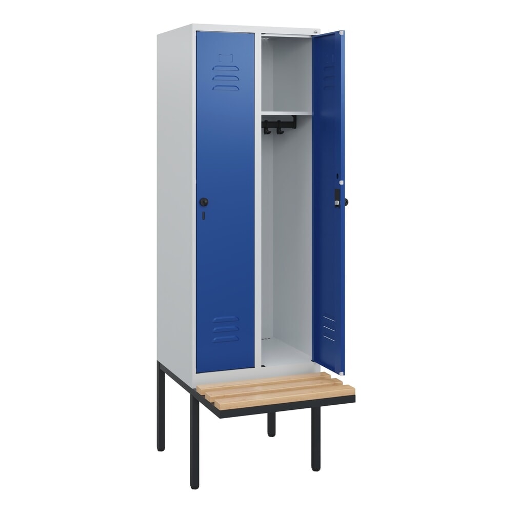 C+P Spind Classic PLUS, 2 Abteile, HxBxT 1.950 x 600 x 815 mm, für Vorhängeschloss, auskragende Bank aus Buche, lichtgrau, enzianblau N° de l'image du produit 1 : C+P Spind Classic PLUS, 2 Abteile, HxBxT 1.950 x 600 x 815 mm, für Vorhängeschloss, auskragende Bank aus Buche, lichtgrau, enzianblau