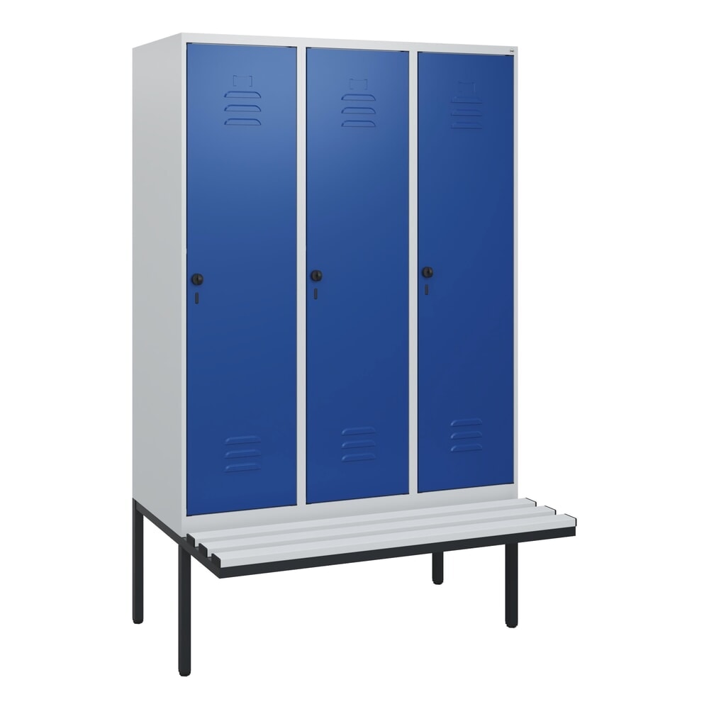 N° de l'image du produit 9 : C+P Spind Classic PLUS, 3 Abteile, HxBxT 1.950 x 1.200 x 815 mm, für Vorhängeschloss, auskragende Bank aus Kunststoff, lichtgrau, enzianblau