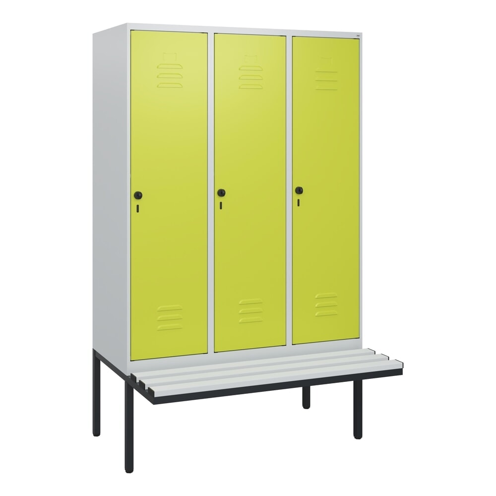 N° de l'image du produit 9 : C+P Spind Classic PLUS, 3 Abteile, HxBxT 1.950 x 1.200 x 815 mm, für Vorhängeschloss, auskragende Bank aus Kunststoff, lichtgrau, clowngrün