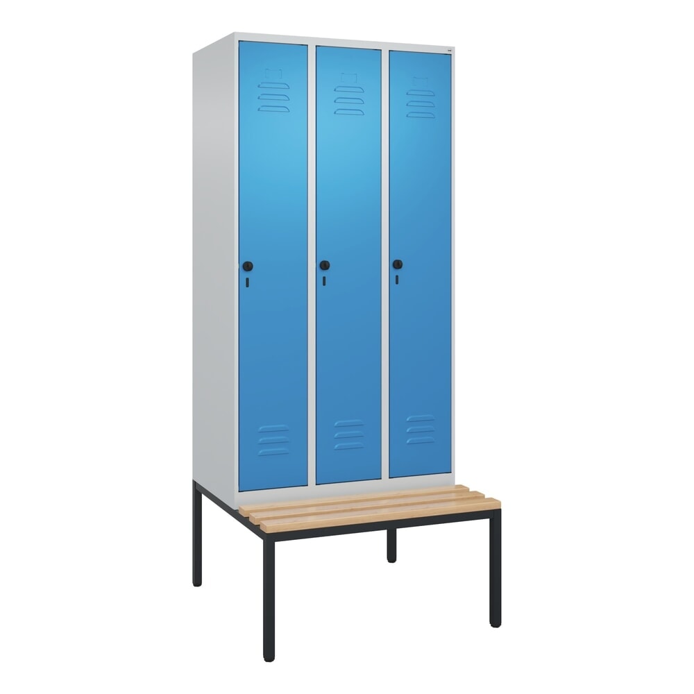 N° de l'image du produit 9 : C+P Spind Classic PLUS, 3 Abteile, HxBxT 2.120 x 900 x 815 mm, für Vorhängeschloss, untergebaute Bank aus Buche, lichtgrau, lichtblau