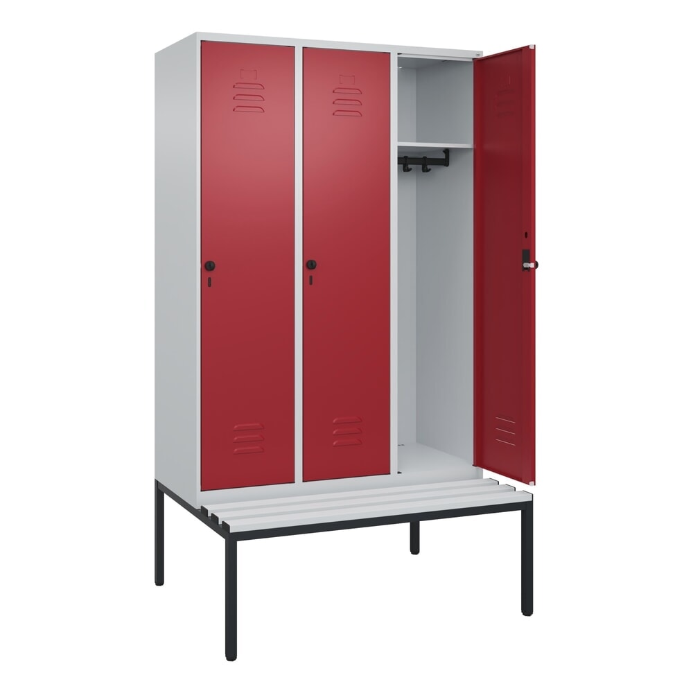 Produktabbildung: C+P Spind Classic PLUS, 3 Abteile, HxBxT 2.120 x 1.200 x 815 mm, für Vorhängeschloss, untergebaute Bank aus Kunststoff, lichtgrau, rubinrot