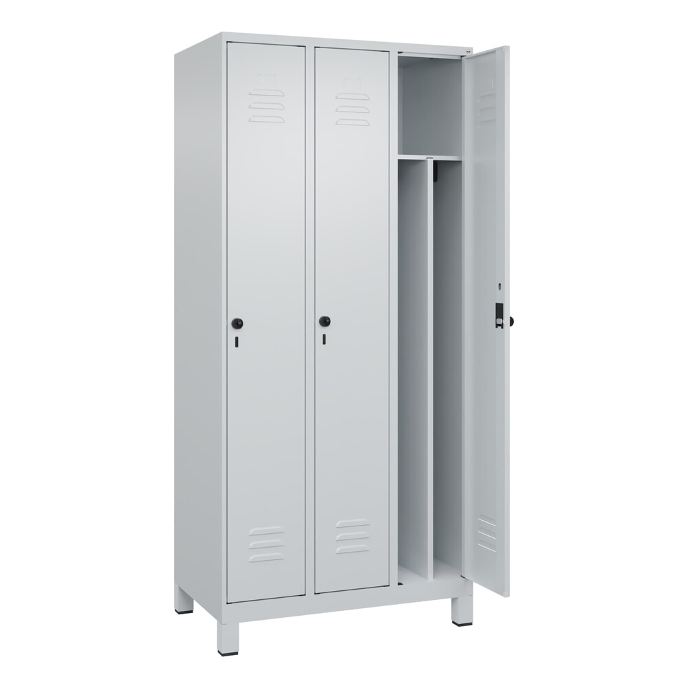 N° de l'image du produit 1 : C+P Spind Classic PLUS, Füße, 3 Abteile, HxBxT 1.950 x 900 x 500 mm, lichtgrau, lichtgrau, für Vorhängeschloss, mit Mitteltrennwand