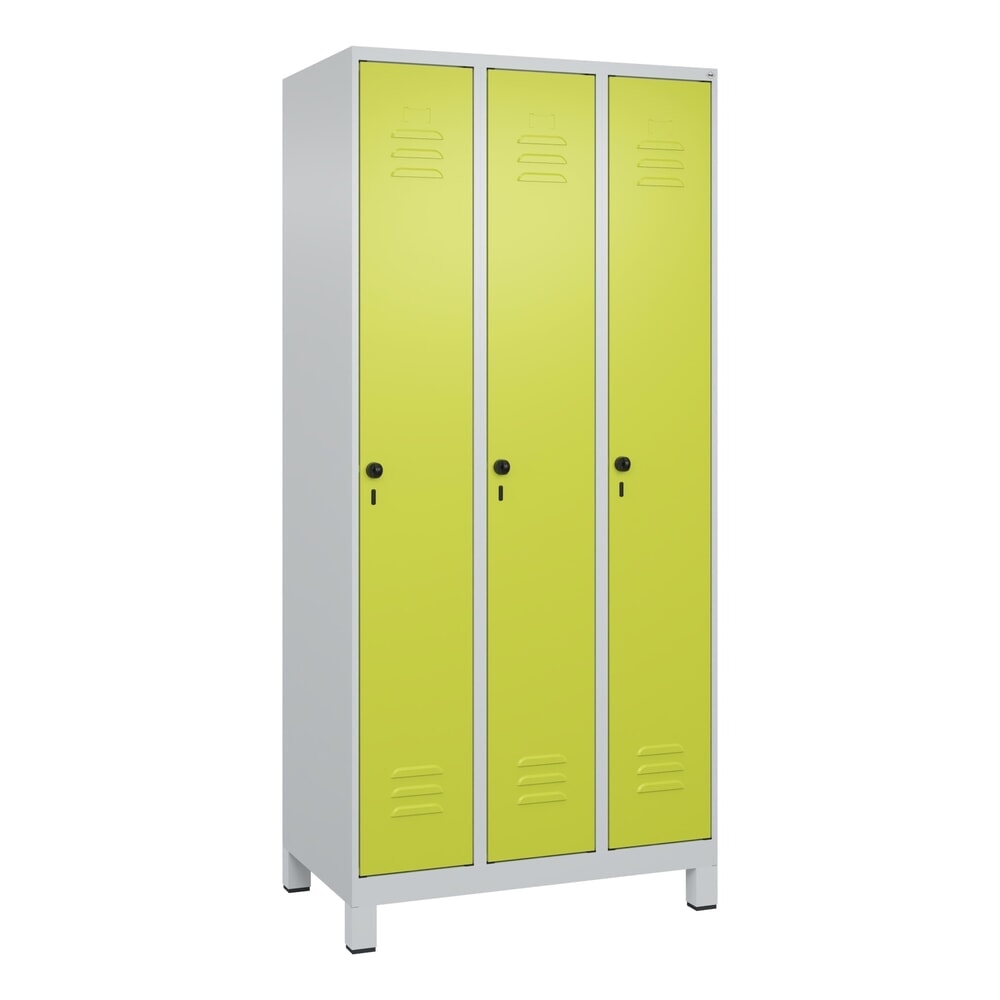 N° de l'image du produit 9 : C+P Spind Classic PLUS, Füße, 3 Abteile, HxBxT 1.950 x 900 x 500 mm, lichtgrau, clowngrün, für Vorhängeschloss, mit Mitteltrennwand