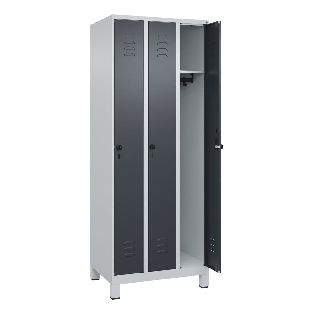 Produktabbildung: C+P Spind Classic PLUS, Füsse, 3 Abteile, HxBxT 1.950 x 750 x 500 mm, lichtgrau, anthrazitgrau, für Vorhängeschloss, ohne Mitteltrennwand