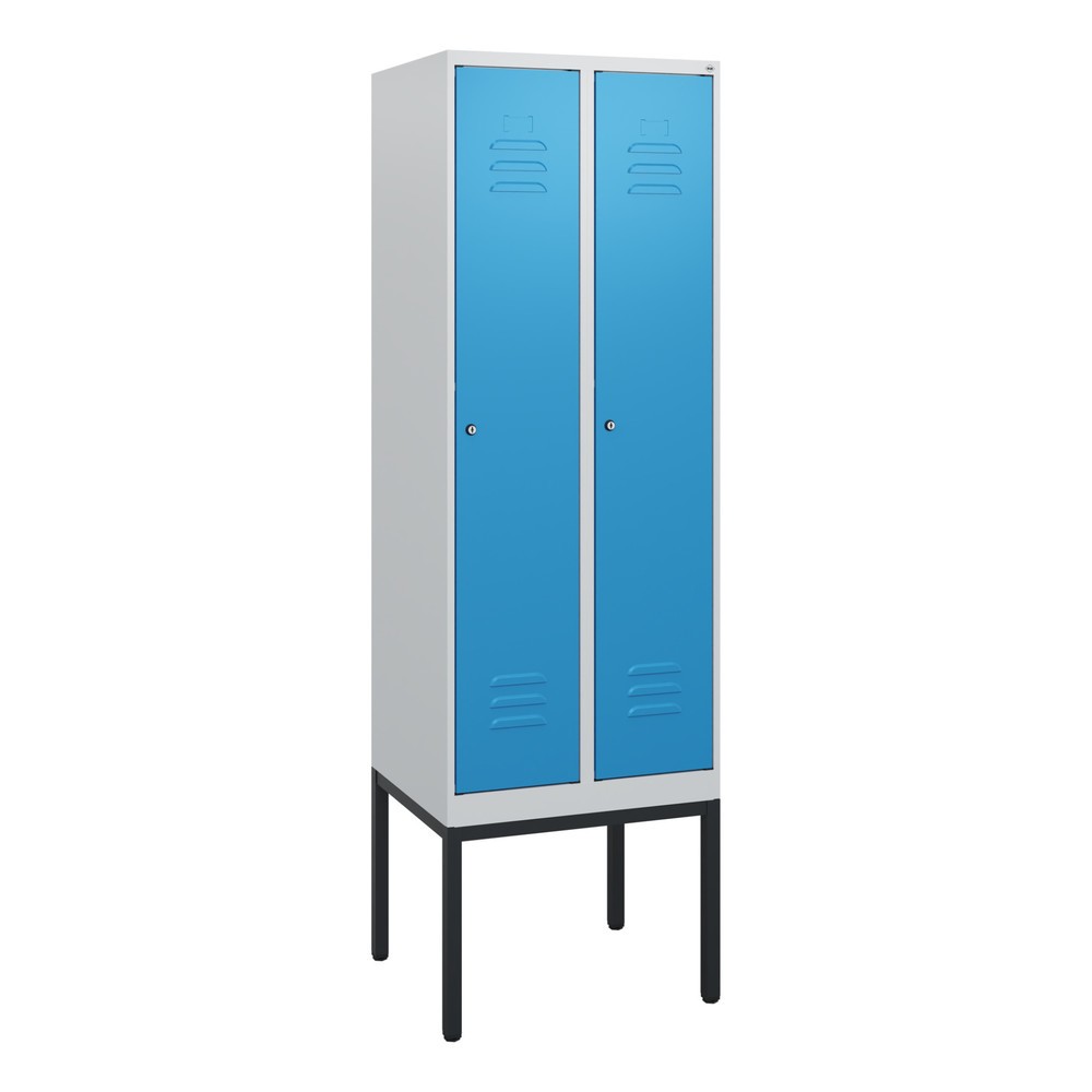 Produktabbildung: C+P Spind Classic PLUS, Gestell, 2 Abteile, HxBxT 1.950 x 600 x 500 mm, lichtgrau, lichtblau, Zylinderschloss, ohne Mitteltrennwand