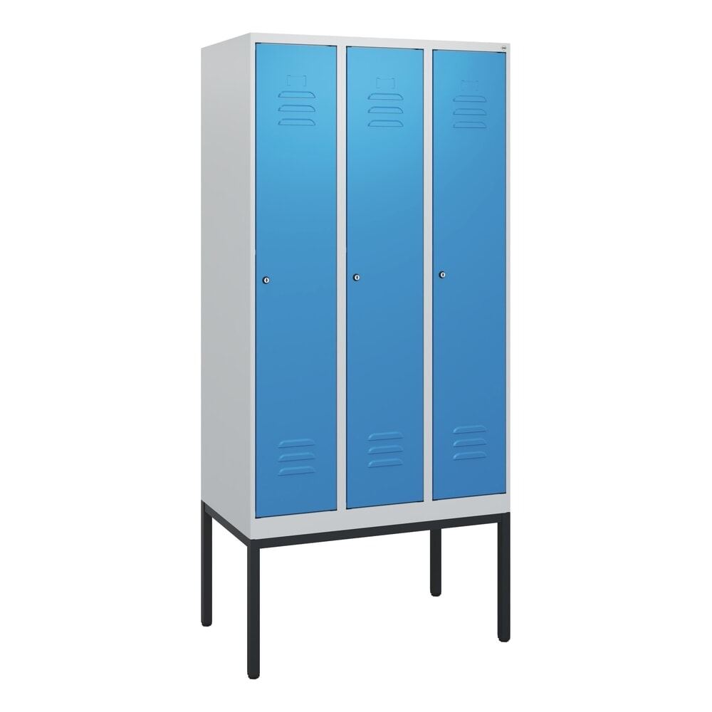 N° de l'image du produit 9 : C+P Spind Classic PLUS, Gestell, 3 Abteile, HxBxT 1.950 x 900 x 500 mm, lichtgrau, lichtblau, Zylinderschloss, ohne Mitteltrennwand