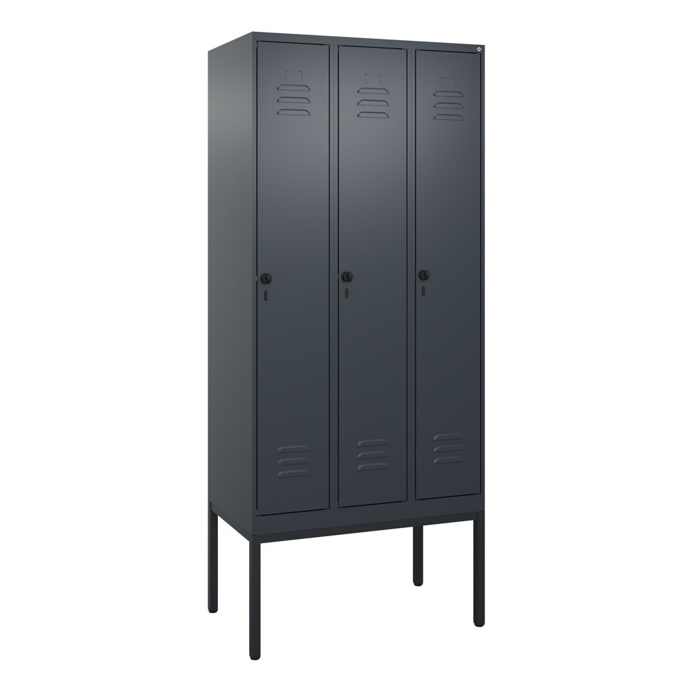 Produktabbildung: C+P Spind Classic PLUS, Gestell, 3 Abteile, HxBxT 2.120 x 900 x 500 mm, anthrazitgrau, anthrazitgrau, für Vorhängeschloss, mit Mitteltrennwand
