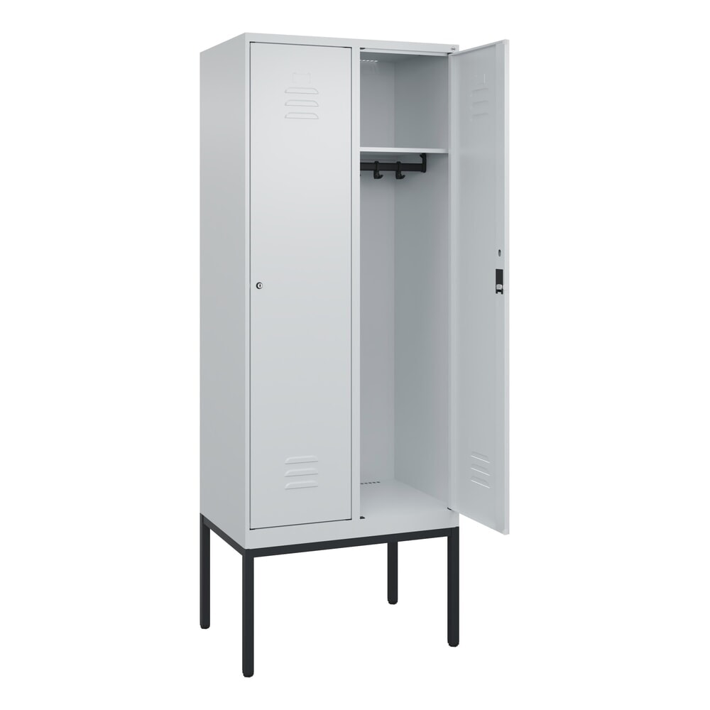 Illustration du produit: C+P Spind Classic PLUS, Gestell, 2 Abteile, HxBxT 2.120 x 800 x 500 mm, lichtgrau, lichtgrau, Zylinderschloss, ohne Mitteltrennwand