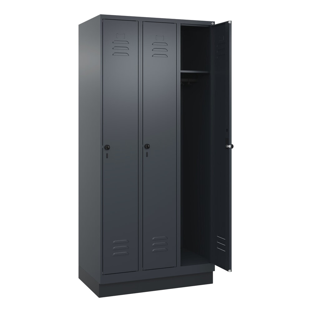 Illustration du produit: C+P Spind Classic PLUS, Sockel, 3 Abteile, HxBxT 1.950 x 900 x 500 mm, anthrazitgrau, anthrazitgrau, für Vorhängeschloss, ohne Mitteltrennwand