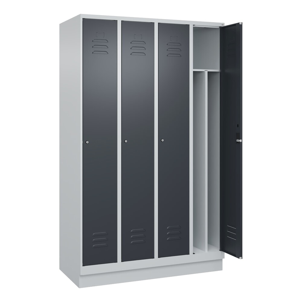 C+P Spind Classic PLUS, Sockel, 4 Abteile, HxBxT 1.950 x 1.200 x 500 mm, lichtgrau, anthrazitgrau, Zylinderschloss, mit Mitteltrennwand Produktabbildung: C+P Spind Classic PLUS, Sockel, 4 Abteile, HxBxT 1.950 x 1.200 x 500 mm, lichtgrau, anthrazitgrau, Zylinderschloss, mit Mitteltrennwand