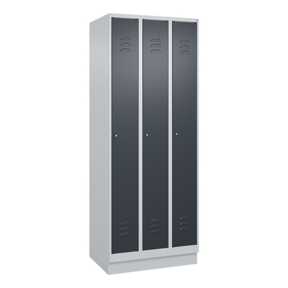 Produktabbildung: C+P Spind Classic PLUS, Sockel, 3 Abteile, HxBxT 1.950 x 750 x 500 mm, lichtgrau, anthrazitgrau, Zylinderschloss, ohne Mitteltrennwand