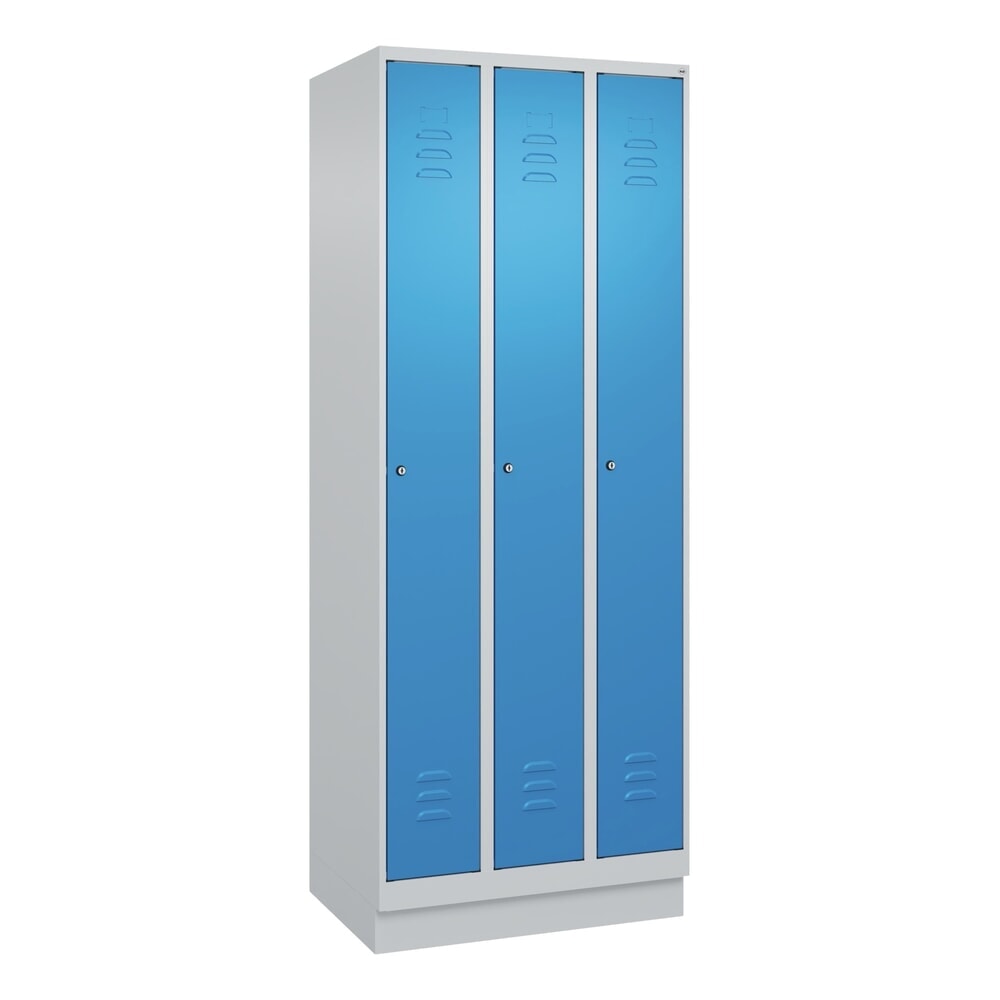 Produktabbildung Nr. 9: C+P Spind Classic PLUS, Sockel, 3 Abteile, HxBxT 1.950 x 750 x 500 mm, lichtgrau, lichtblau, Zylinderschloss, ohne Mitteltrennwand