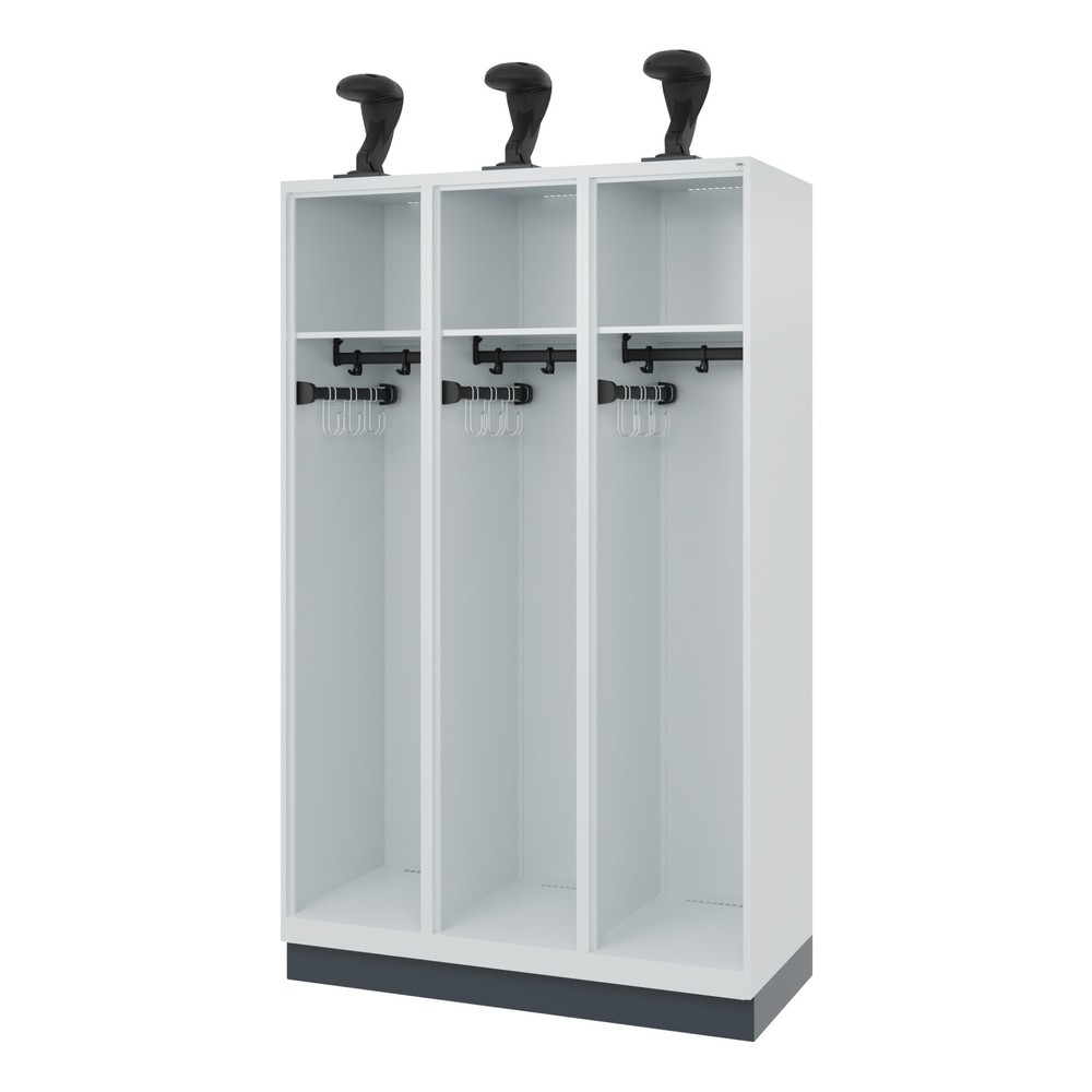 Illustration du produit: C+P Vestiaire pompier EXPERT, socle, 3 compartiments, HxlxP 1 850 x 1 200 x 500 mm, gris clair, avec support de casque