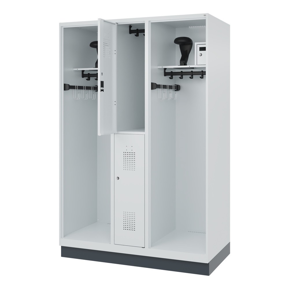 Illustration du produit: C+P Vestiaire pompier MAXI, socle, HxlxP 1 850 x 1 300 x 600 mm, gris clair, avec support de casque