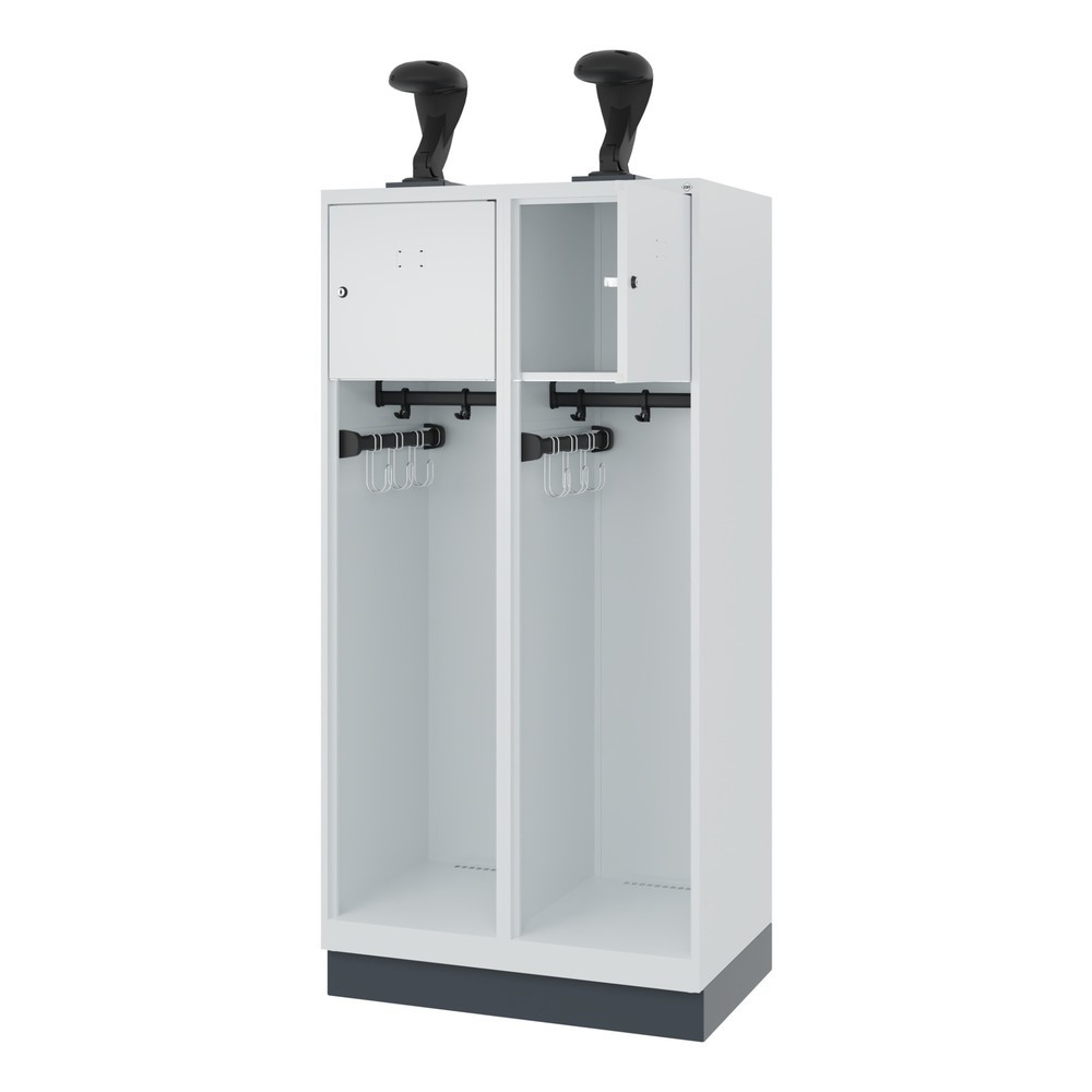 Produktabbildung Nr. 1: C+P Vestiaire pompier YOUNGSTER, socle, 2 compartiments, HxlxP 1 530 x 800 x 500 mm, gris clair, avec support de casque