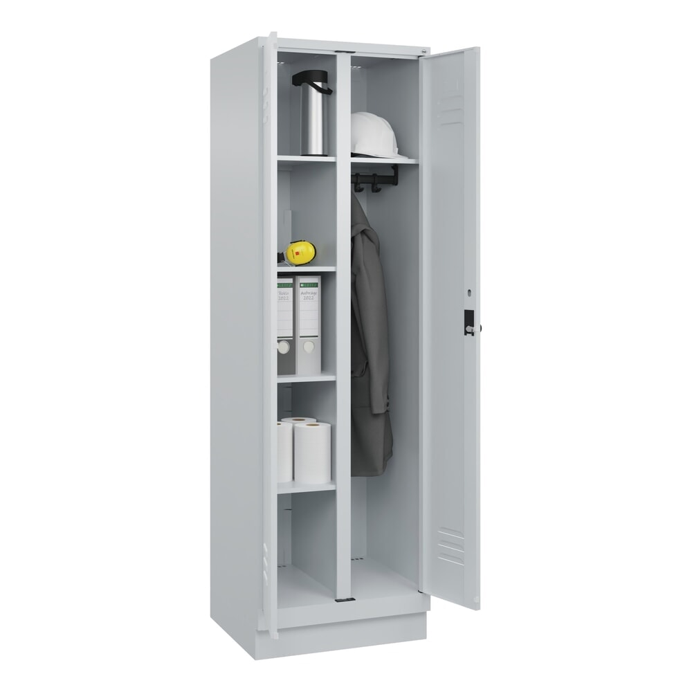 N° de l'image du produit 10 : C+P Mehrzweck-Putzmittelschrank Classic PLUS, Sockel, 2 Abteile, HxBxT 1.950 x 600 x 500 mm, lichtgrau, lichtgrau, für Vorhängeschloss